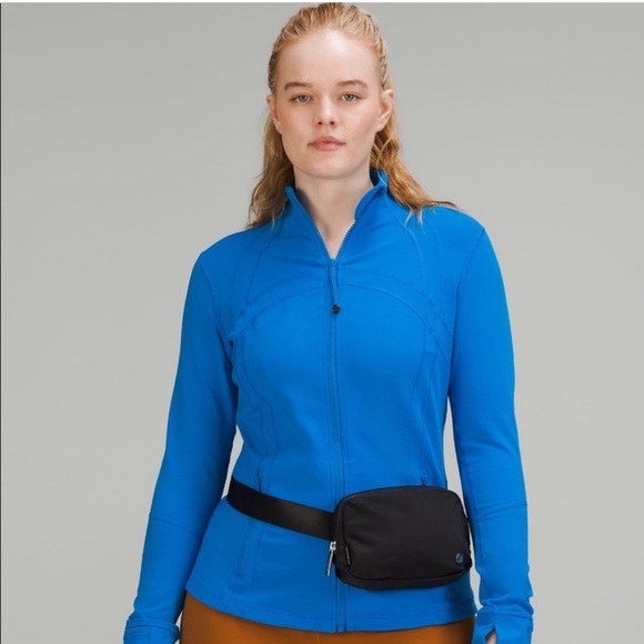 NWT Lululemon Everywhere Belt Bag - Picture 11 of 11